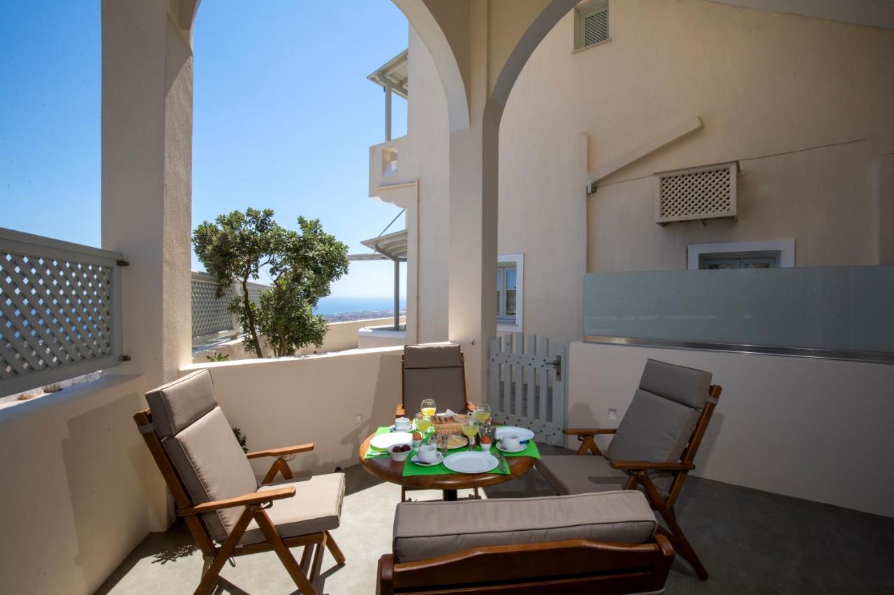 Grand Marionette with Side Sea View,1013109145:JPEG