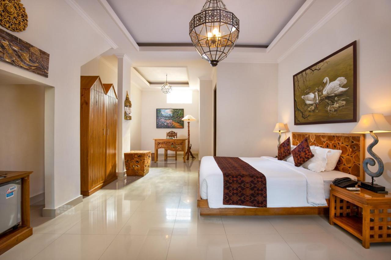 Double or Twin Room Garden View
