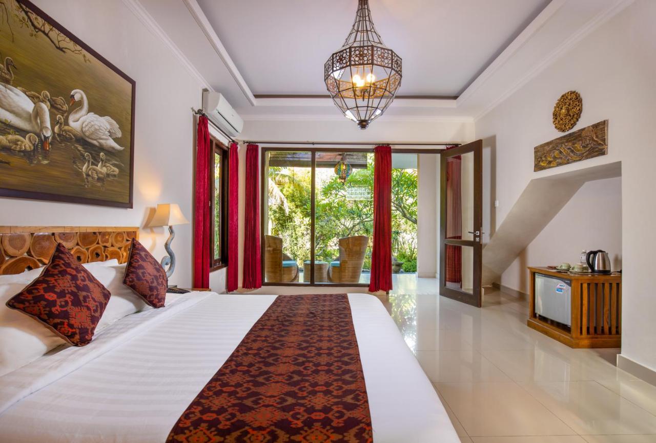 Double or Twin Room Garden View