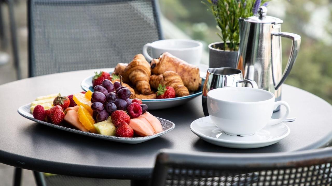 Superior Double Room,1274404693:JPEG