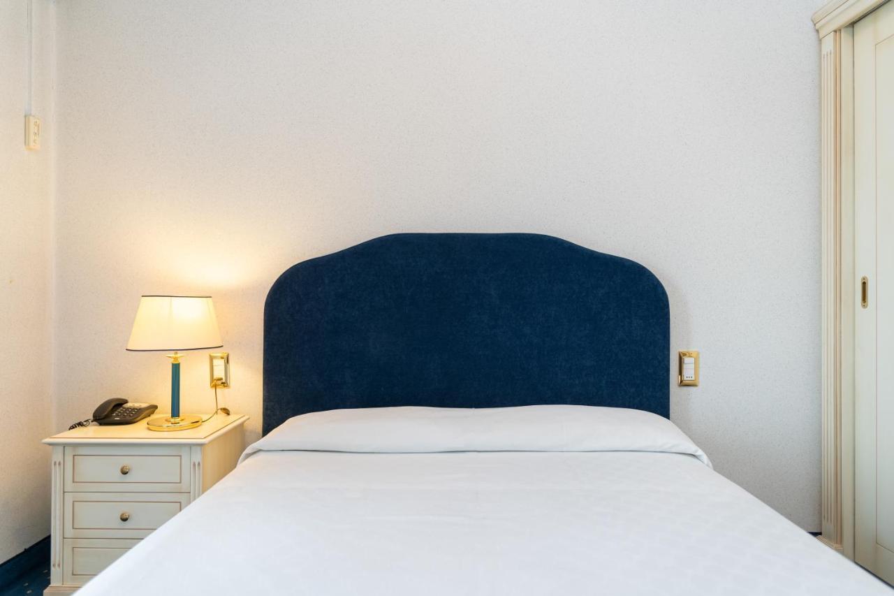 Deluxe Einzelzimmer mit Balkon