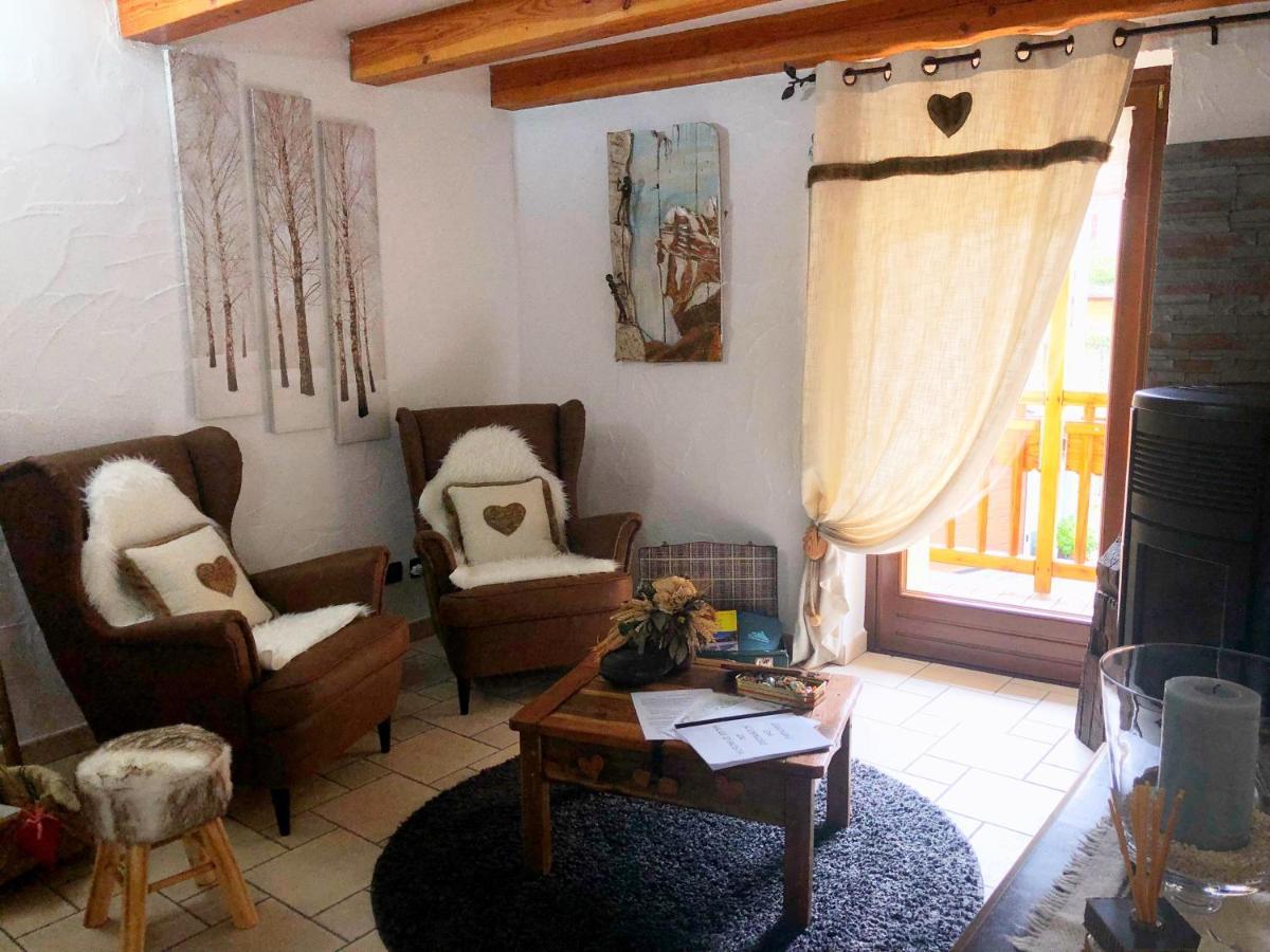 Double Room Private External Bathroom