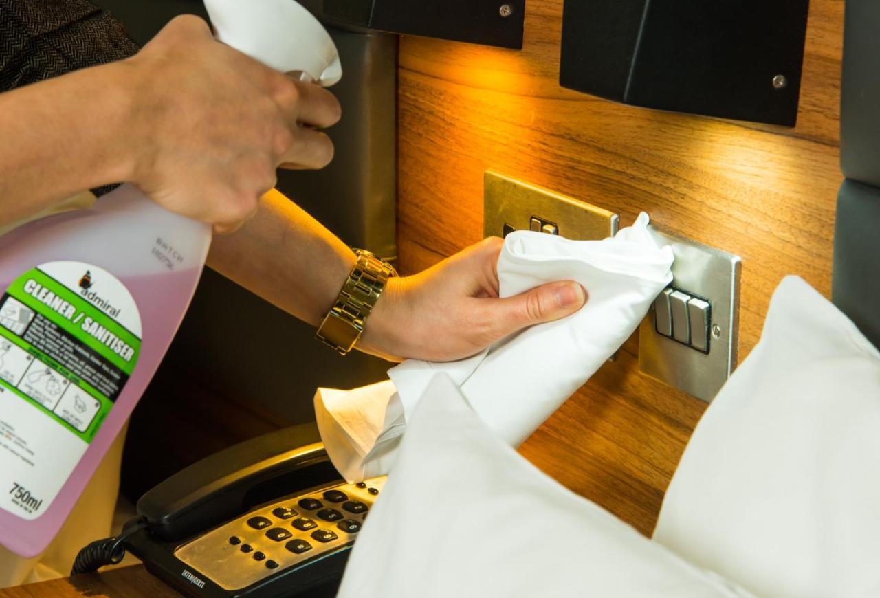 Classic Single Room, with en suite,1590358016:JPEG