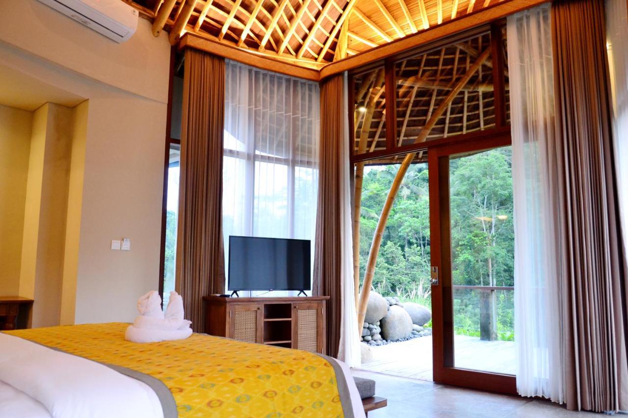 Royal Maha Pool Suite,1287491623:JPEG