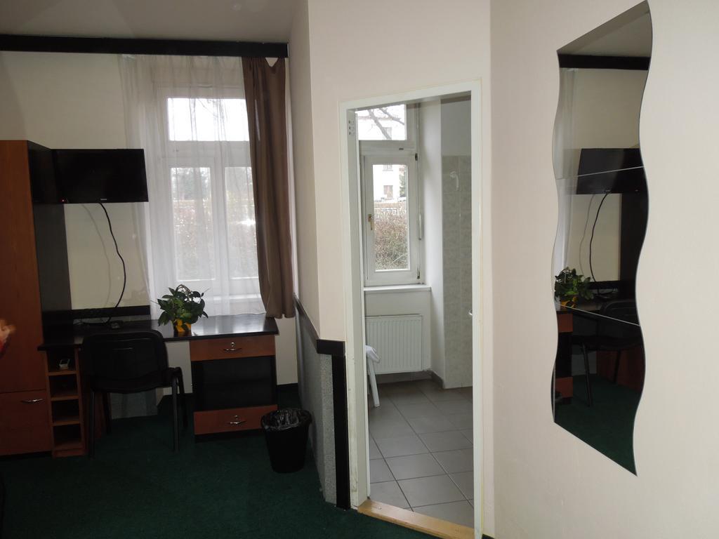 Single Room with Bathroom