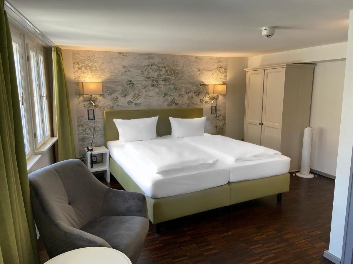 Double Room on Krämerbrücke,1137912394:JPEG