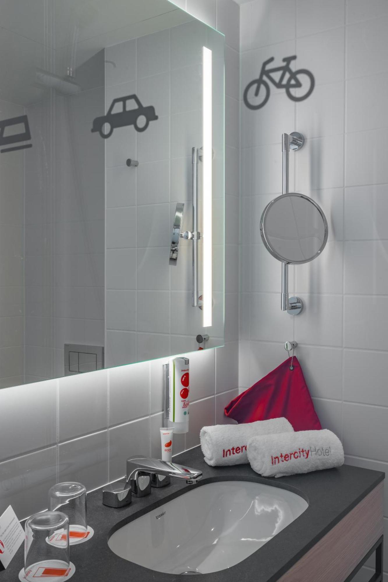 Superior Twin Room,1285308310:JPEG