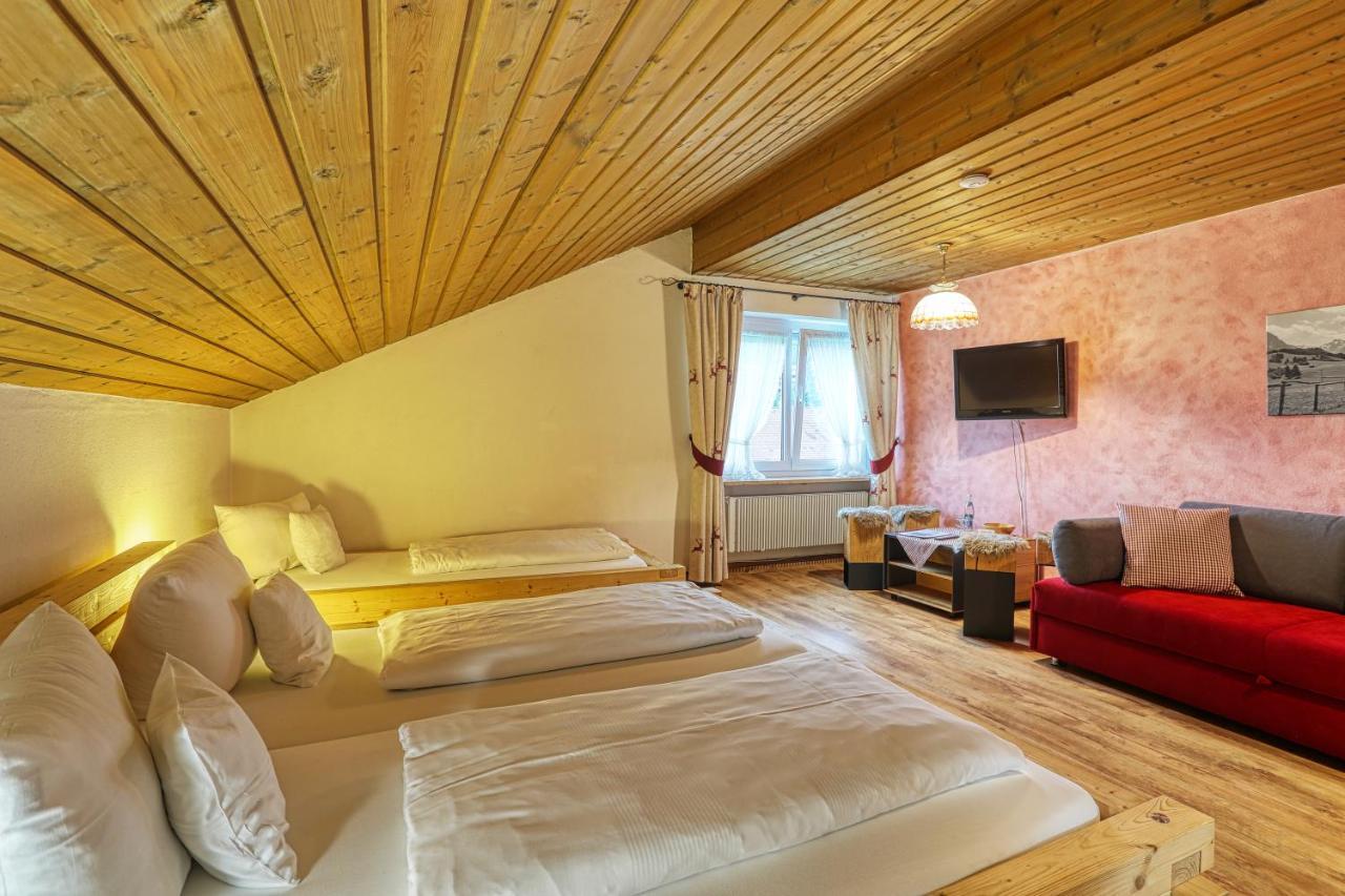 Classic Quadruple Room,1248933184:JPEG