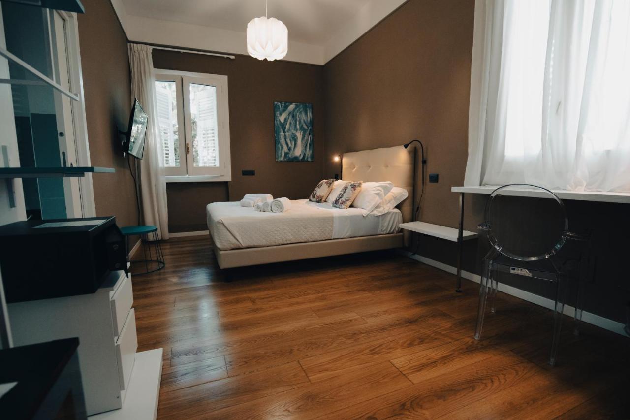 Double Room Mountain View
