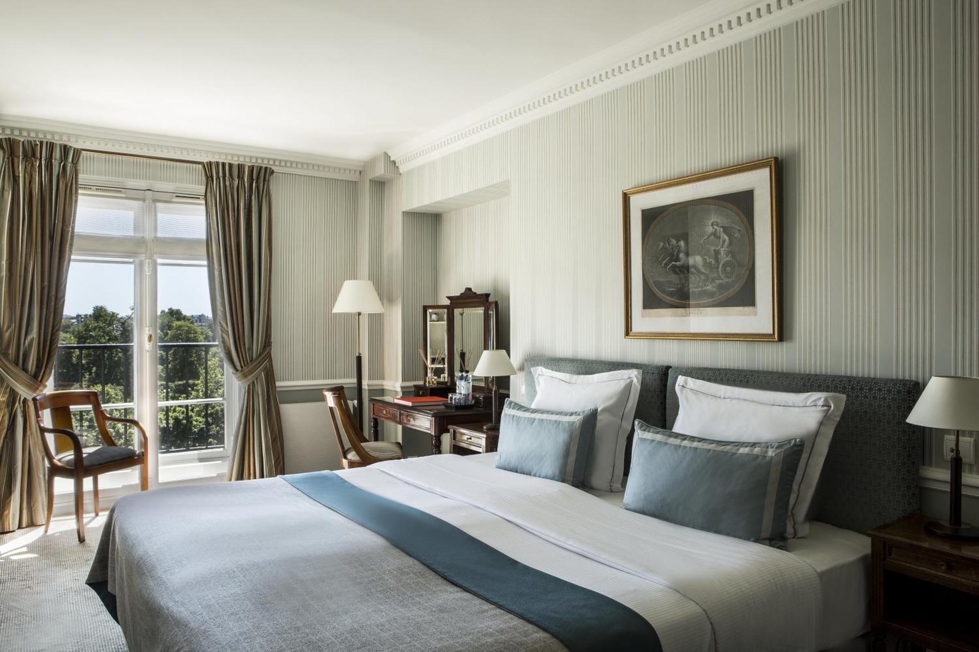 Deluxe Double Room Paris view