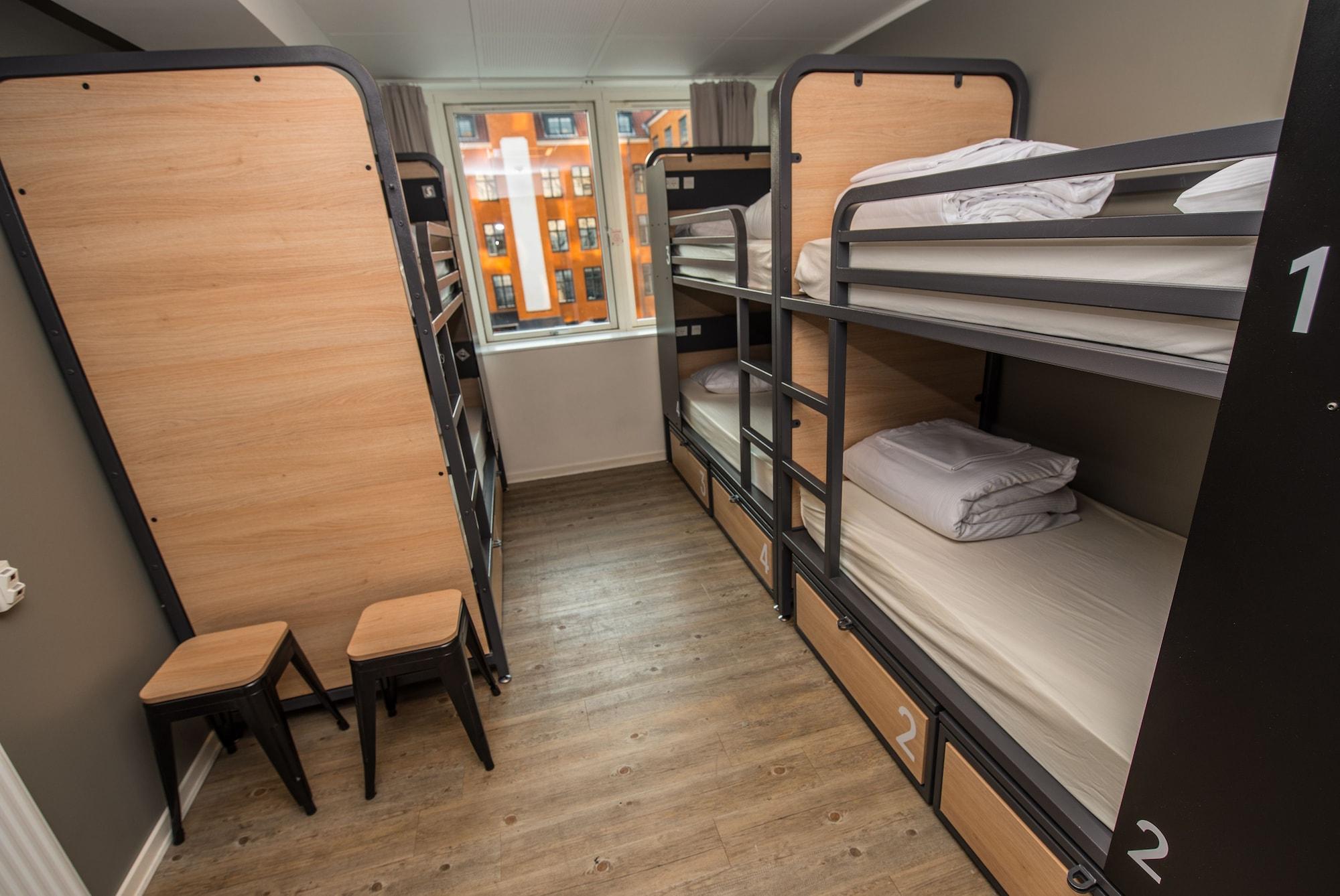 6-Bettzimmer mit privatem Badezimmer