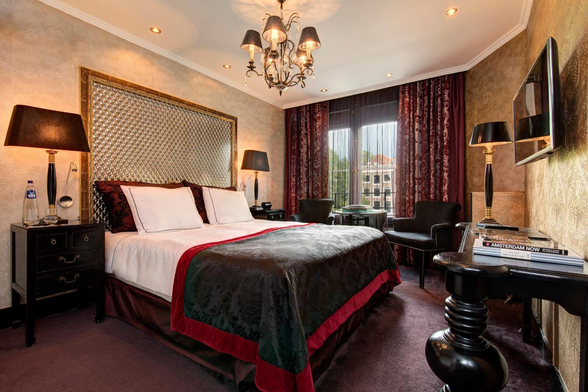 Standard Double Room Canal View with Spa Bath,1210168903:JPEG
