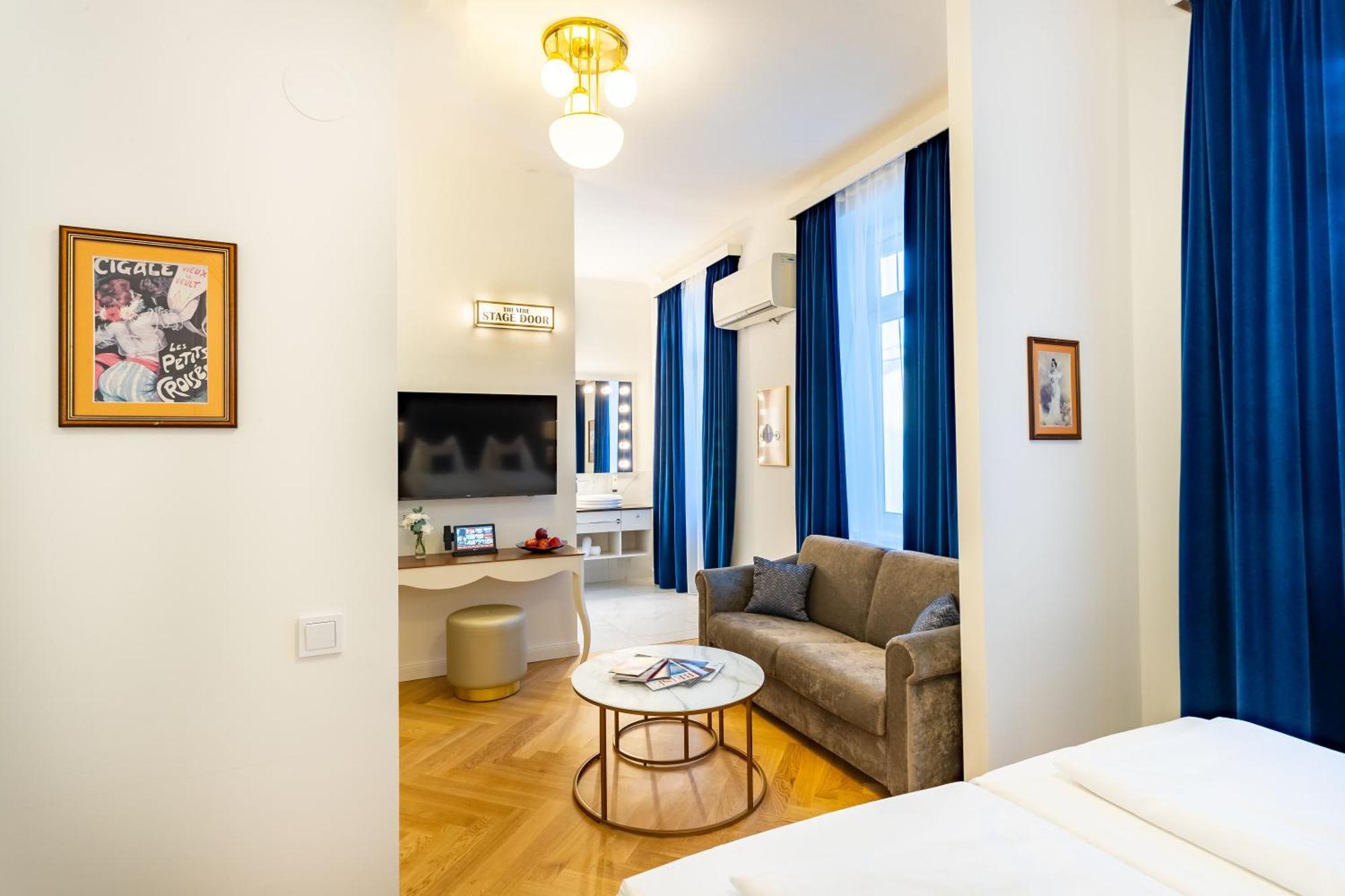 Superior Junior Suite