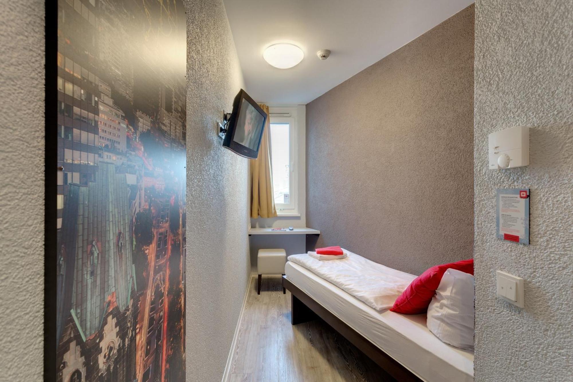 Single Room,111962268:JPEG
