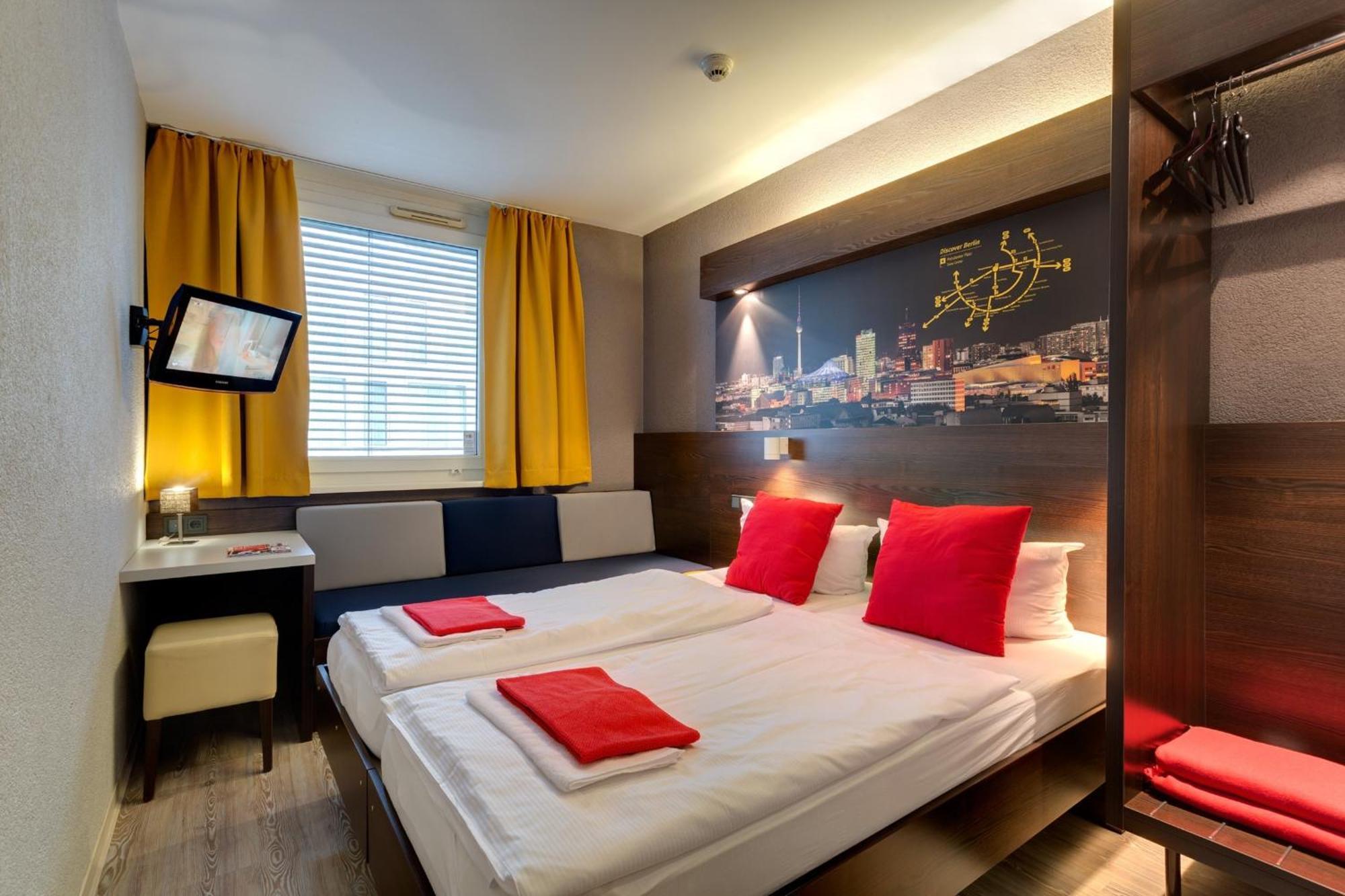 Double Room for Single Use