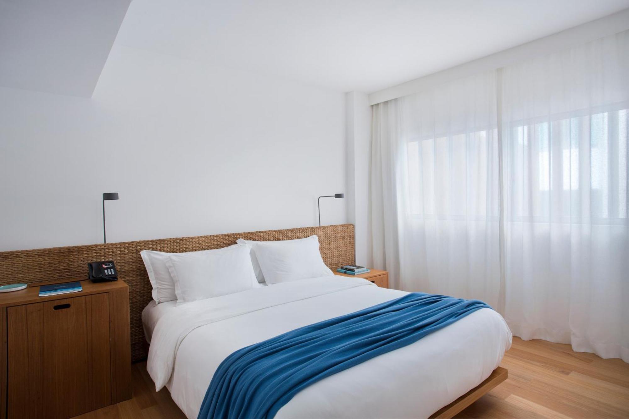 Small room internal view