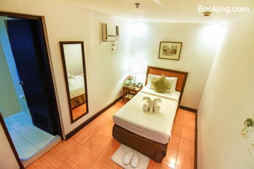 Single Room,1213831093:JPEG