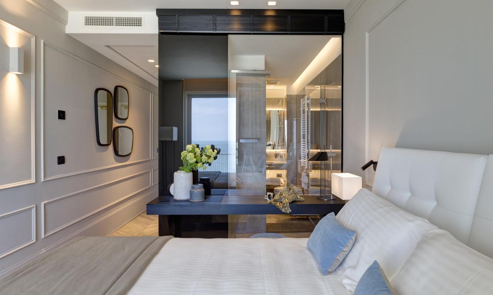 Queen Room Sea View