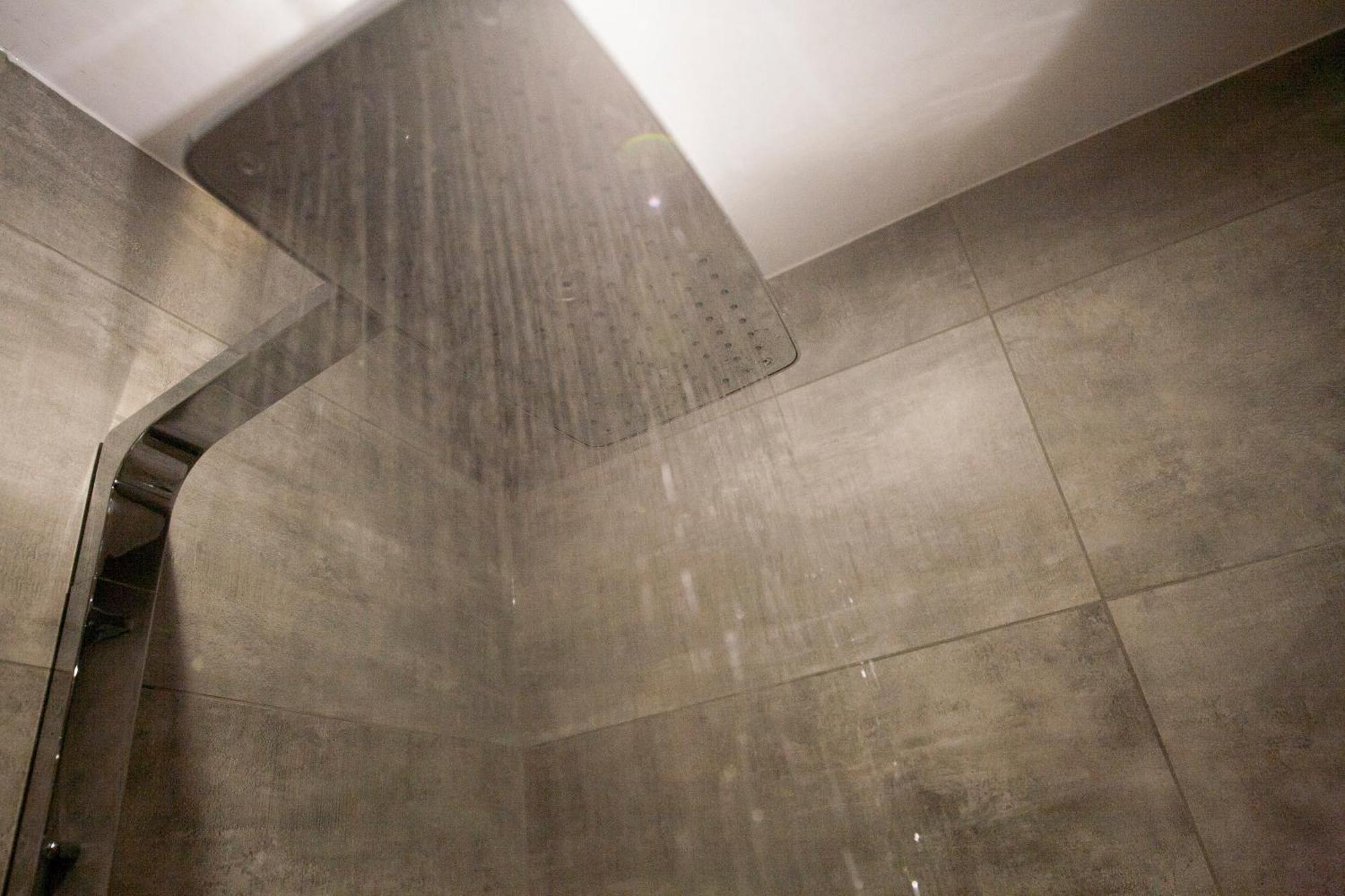 Single Room Private Bathroom