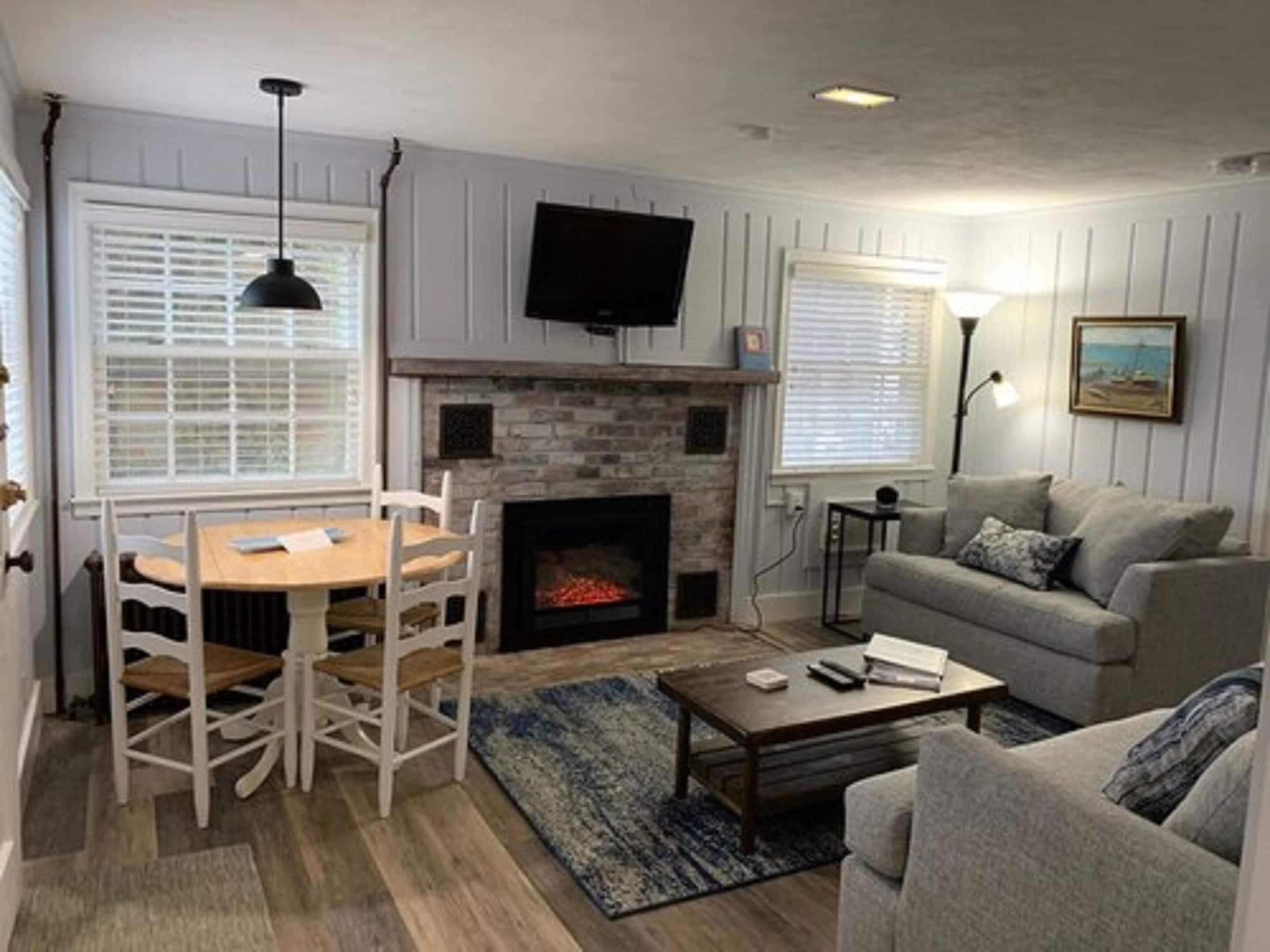 Two-Bedroom Corner Suite with Sea View,1218239098:JPEG
