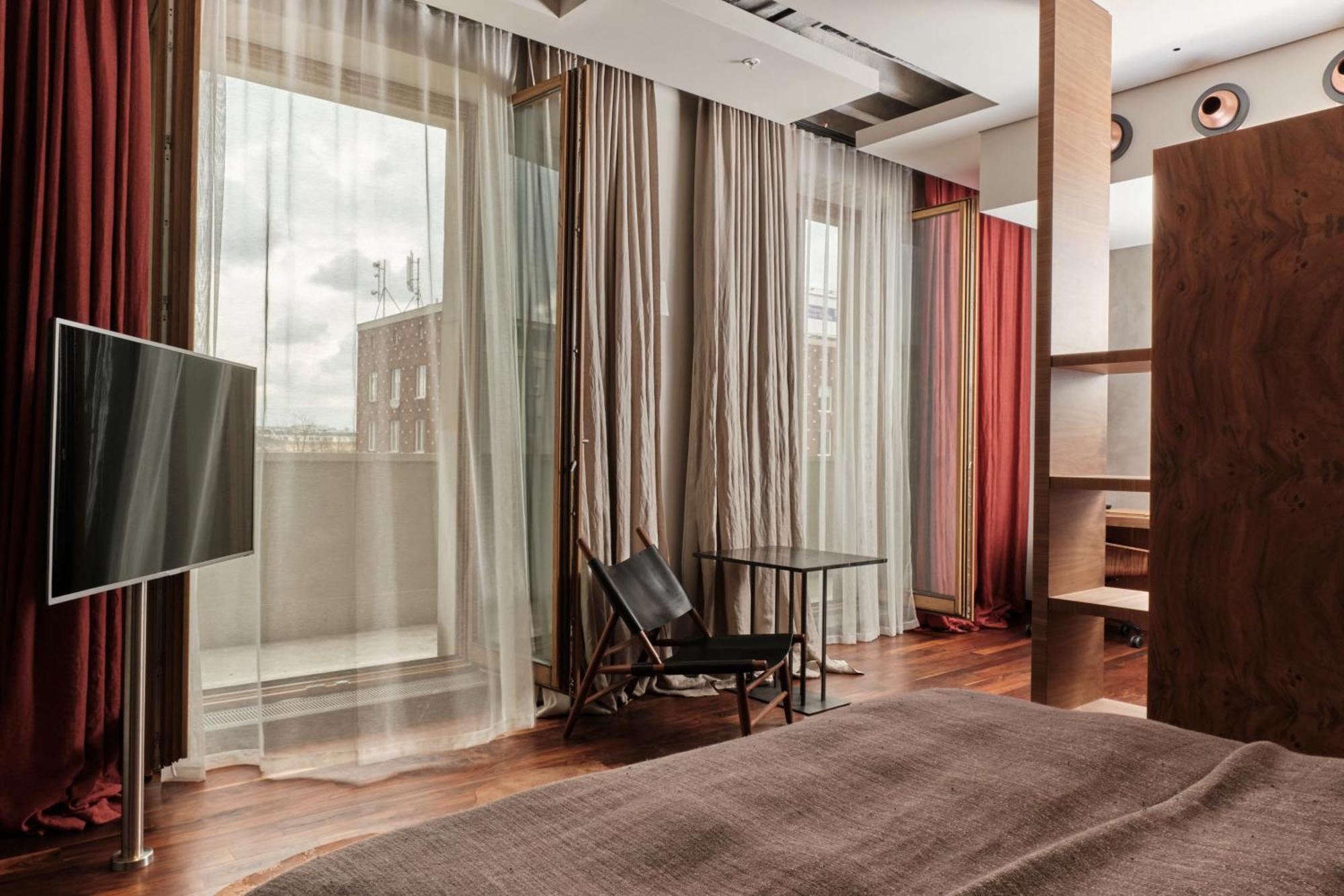 King Room