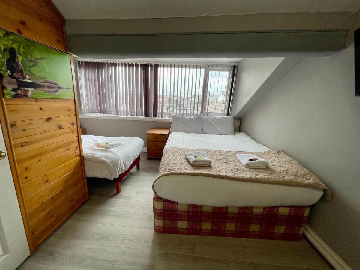 Budget Triple Room