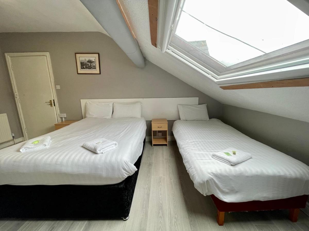 Budget Triple Room
