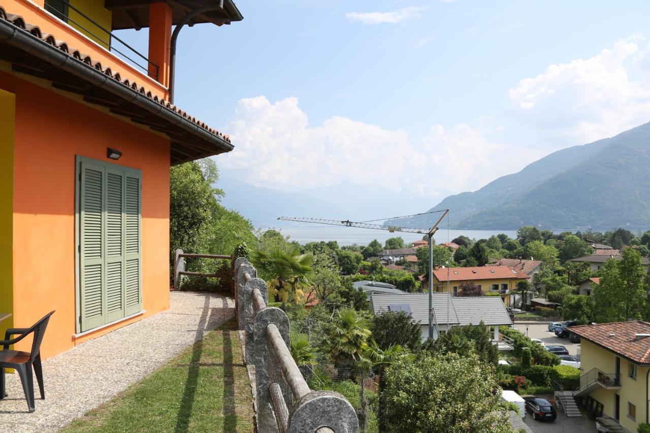 Studio Lake View