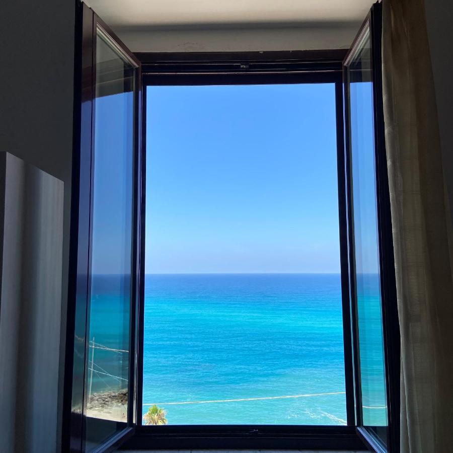 Standard Single Room Sea View