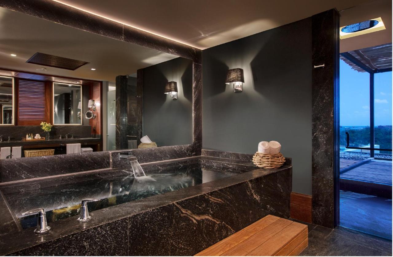 Preferred Club Paramount Suites met Kingsize Bed en Uitzicht op de Ocean
