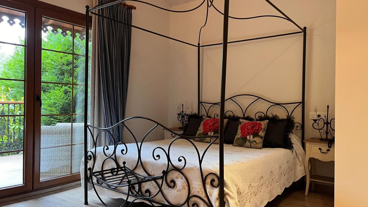 Deluxe Double Room with Terrace,1260310453:JPEG