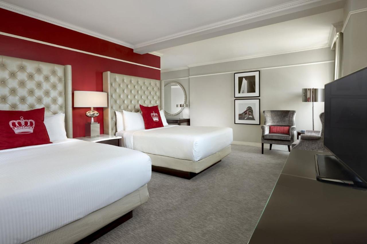 Chambre Premier avec 2 Lits Queen-Size