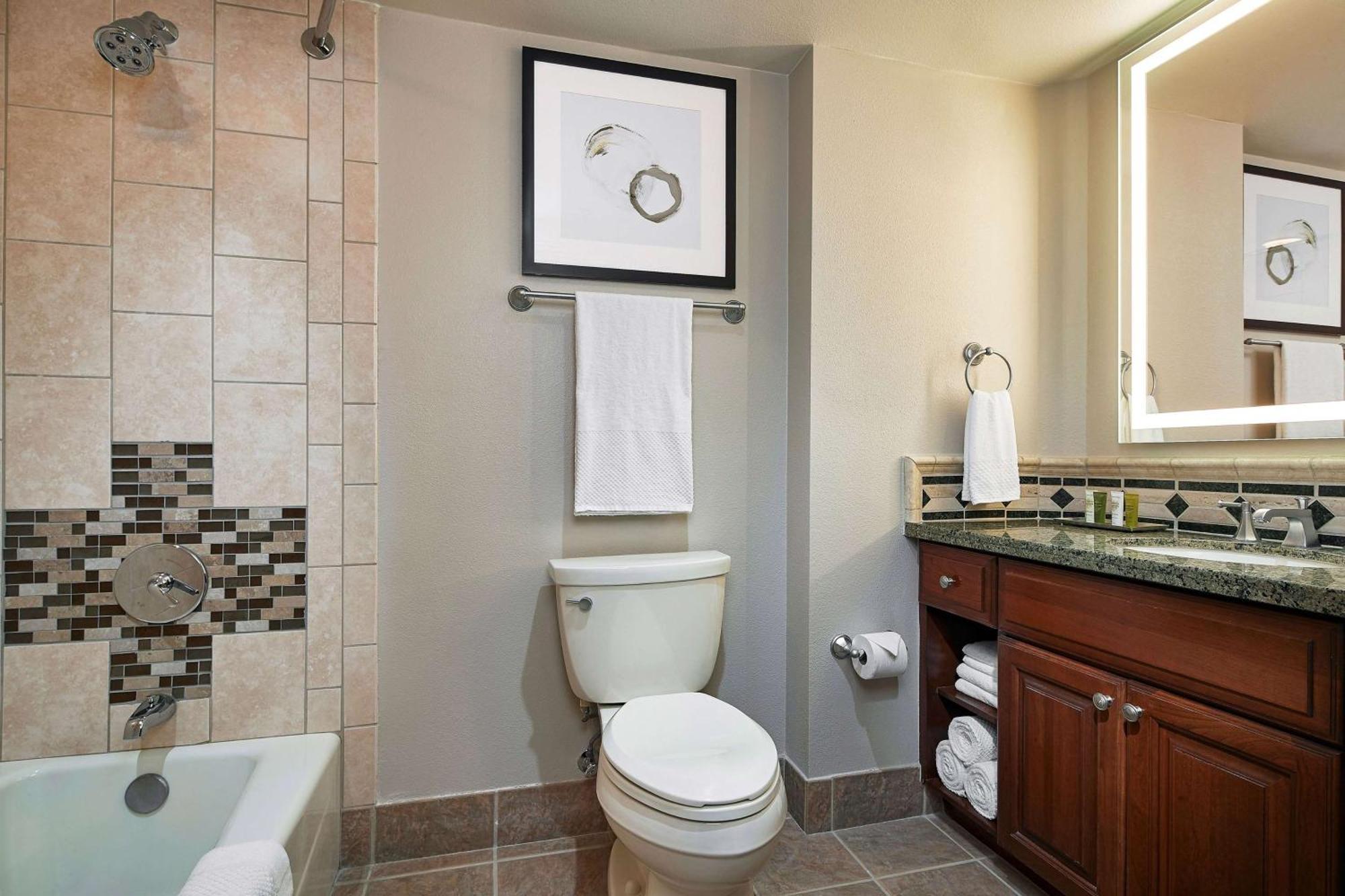 King Studio,1548850420:JPEG