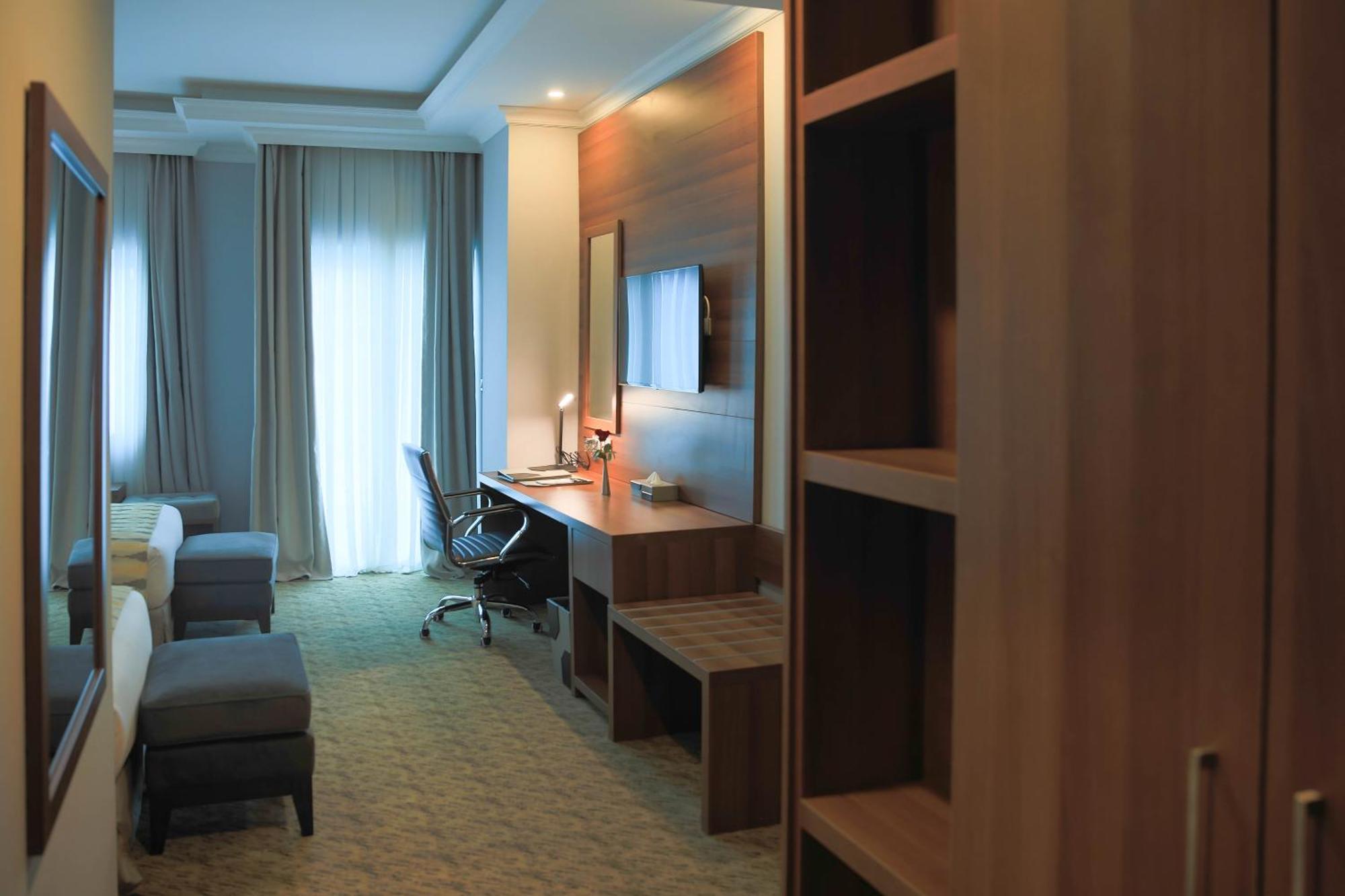 Business Twin Room,1284006613:JPEG