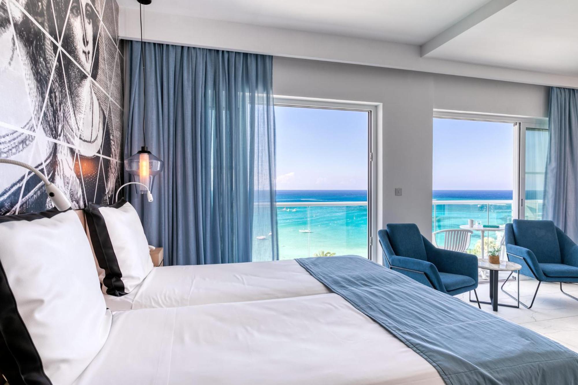 Studio Sea View Double Bed