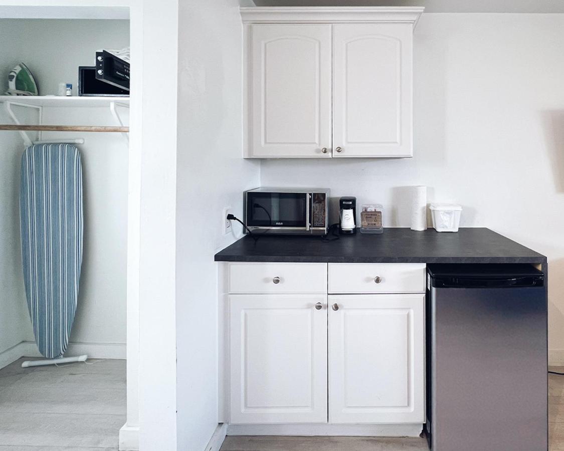 Two Queen Studio,1293440926:JPEG