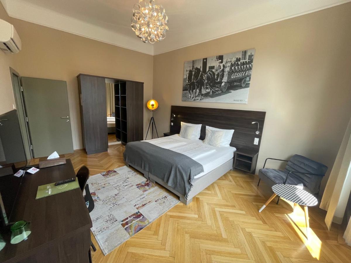 Quadruple Room,1294059898:JPEG