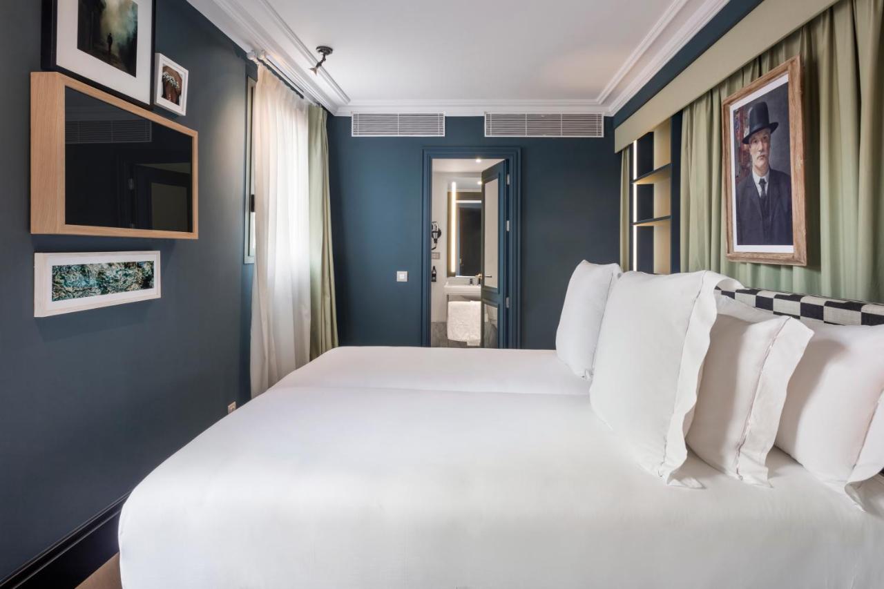 Double or Twin Room Terrace