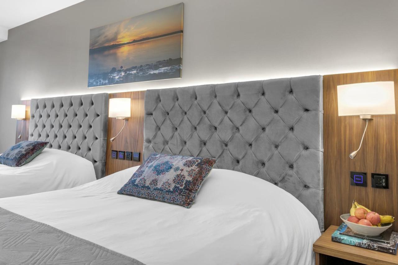 Standard Queen Room Two Queen Beds