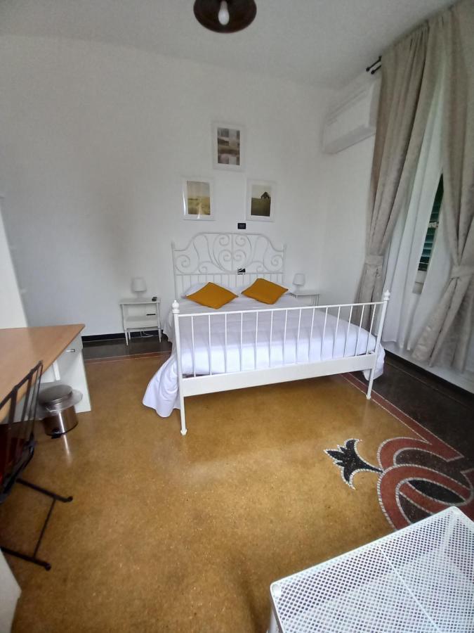 Double Room,1315989361:JPEG