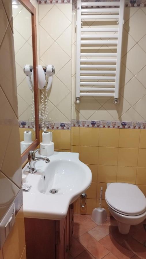 Quadruple Room with Private Bathroom,1312534024:JPEG