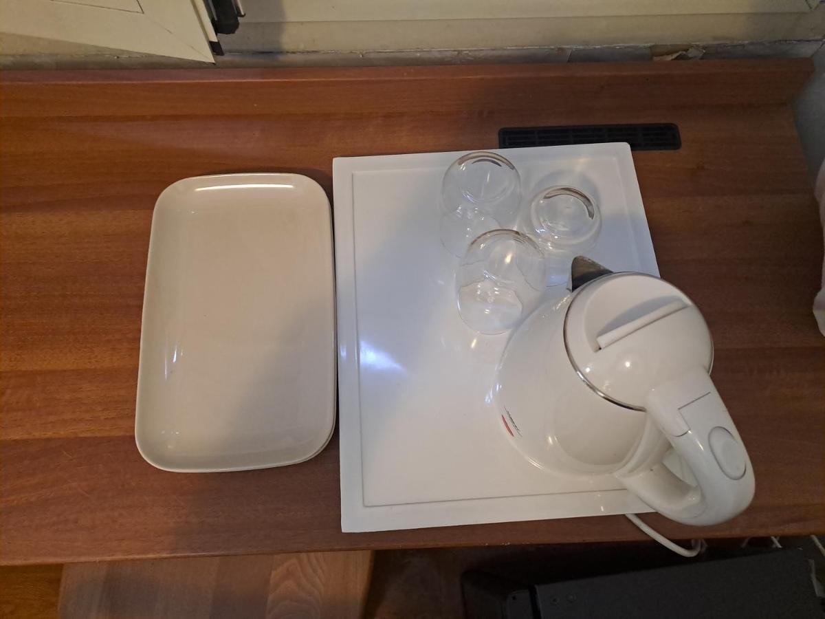 Budget Single Room,1315323844:JPEG