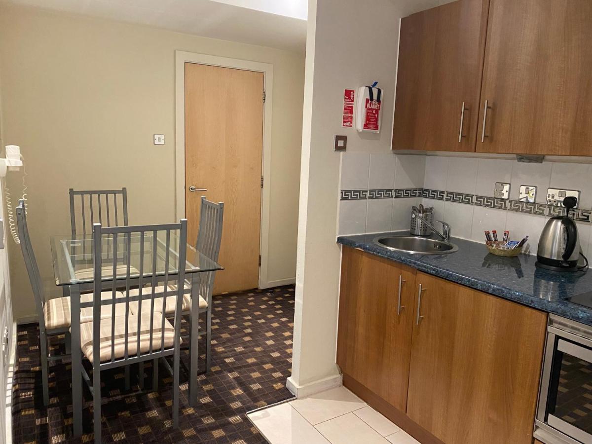 Quadruple Executive Apartment