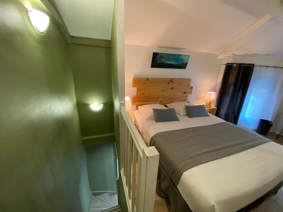 Duplex Suite Room Spa Bath