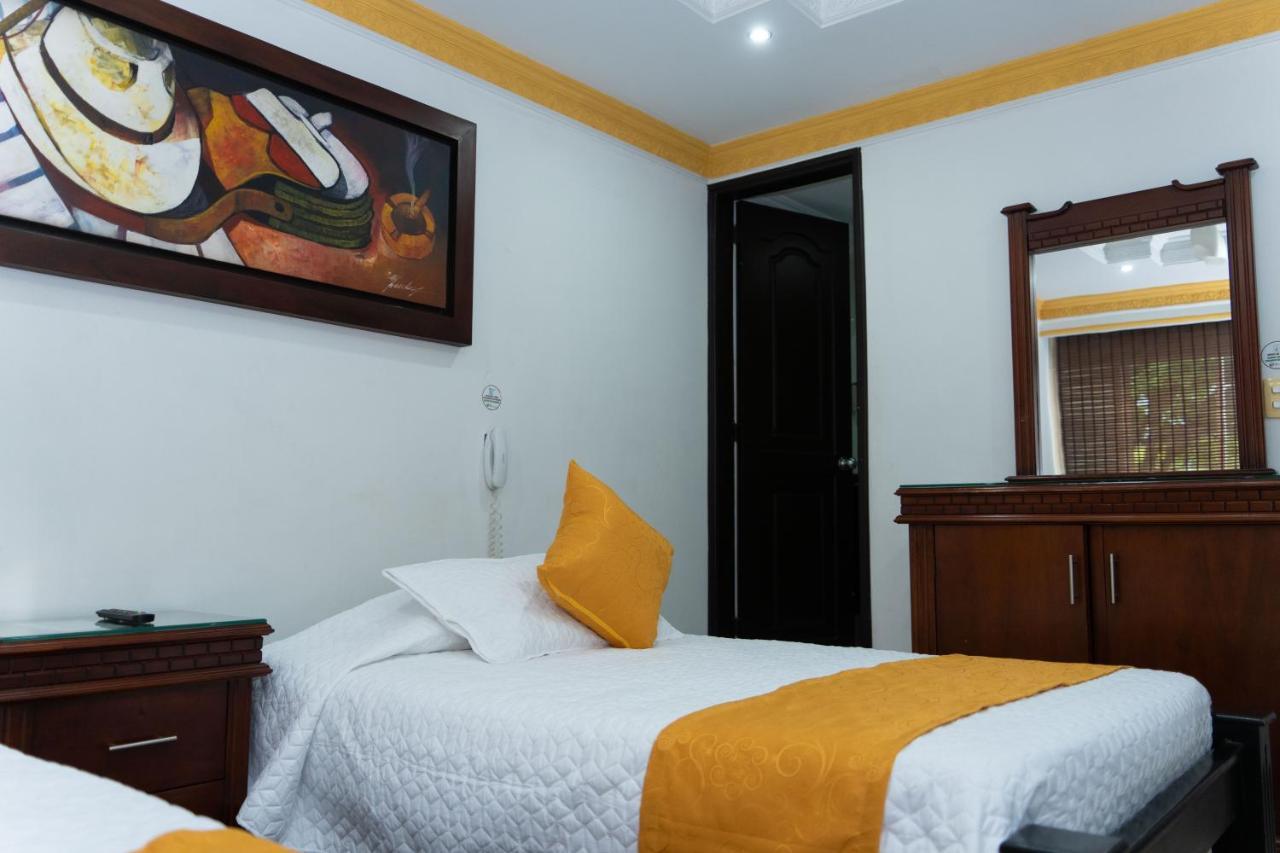 Standard Twin Room,1535595370:JPEG