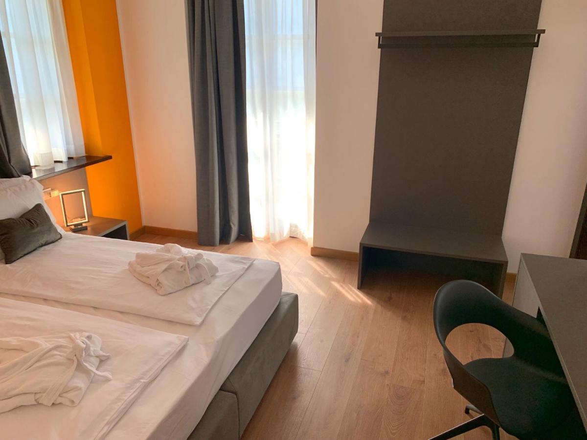 Double Room Balcony,1342271705:JPEG