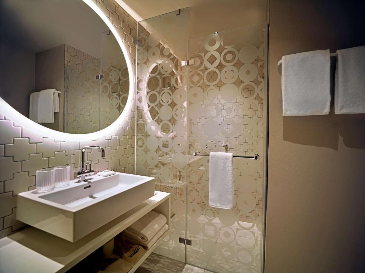 King Room,1350137623:JPEG