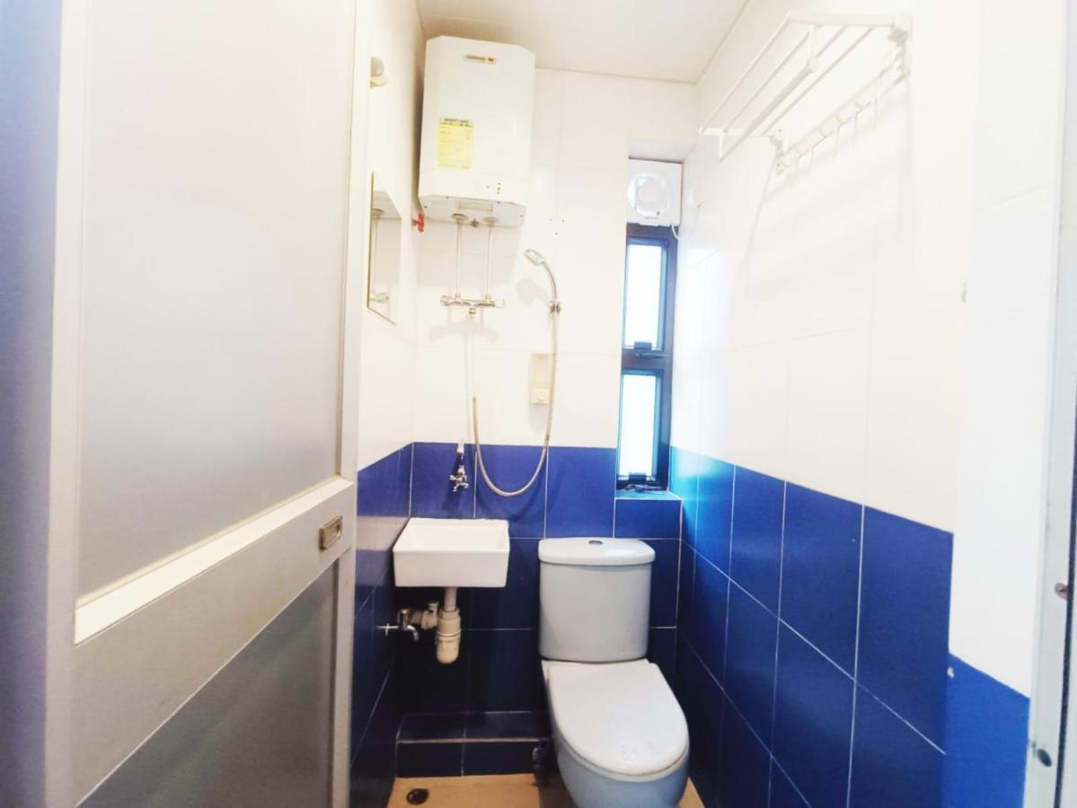 Standard Double Room with Shared Bathroom