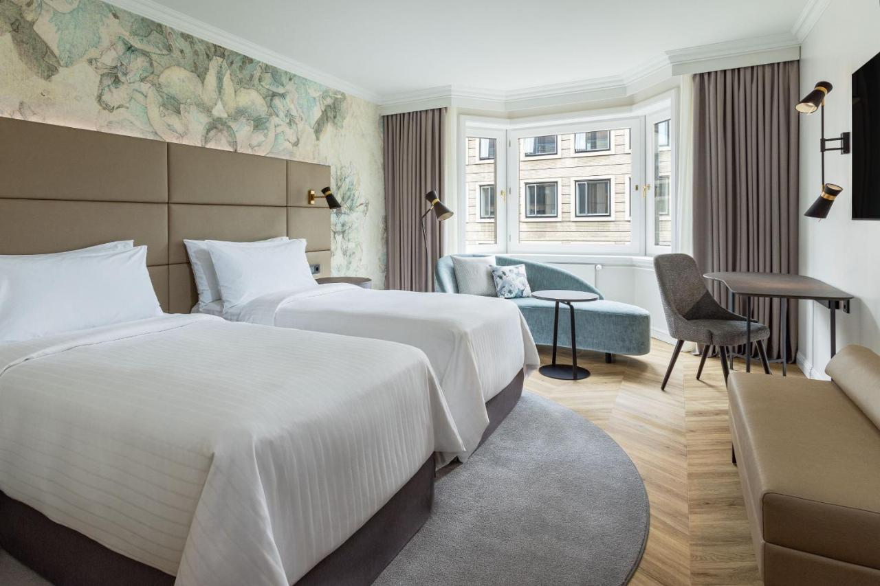Deluxe Twin Room City View