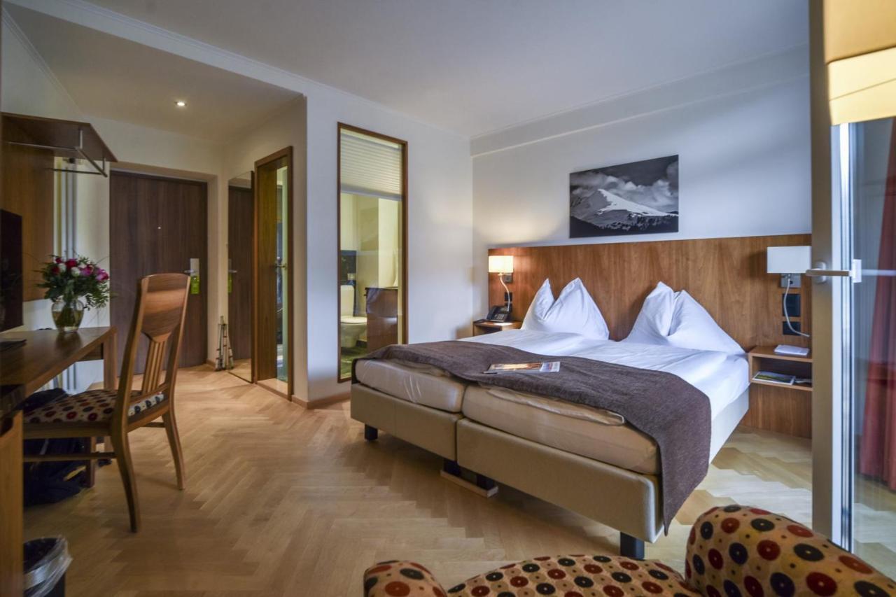 Deluxe Single Room,1363763318:JPEG